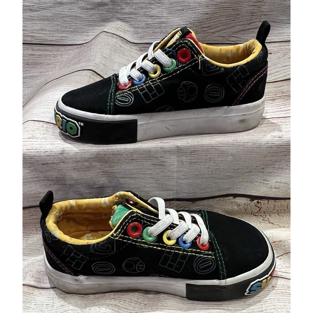 Nintendo Super Mario & Luigi Low Top Lace Up Sneaker 9 - Picture 6 of 8